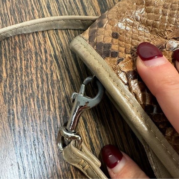 Vintage MARGOLM Italy 1970's Snakeskin Handbag Purse - Picture 4 of 11
